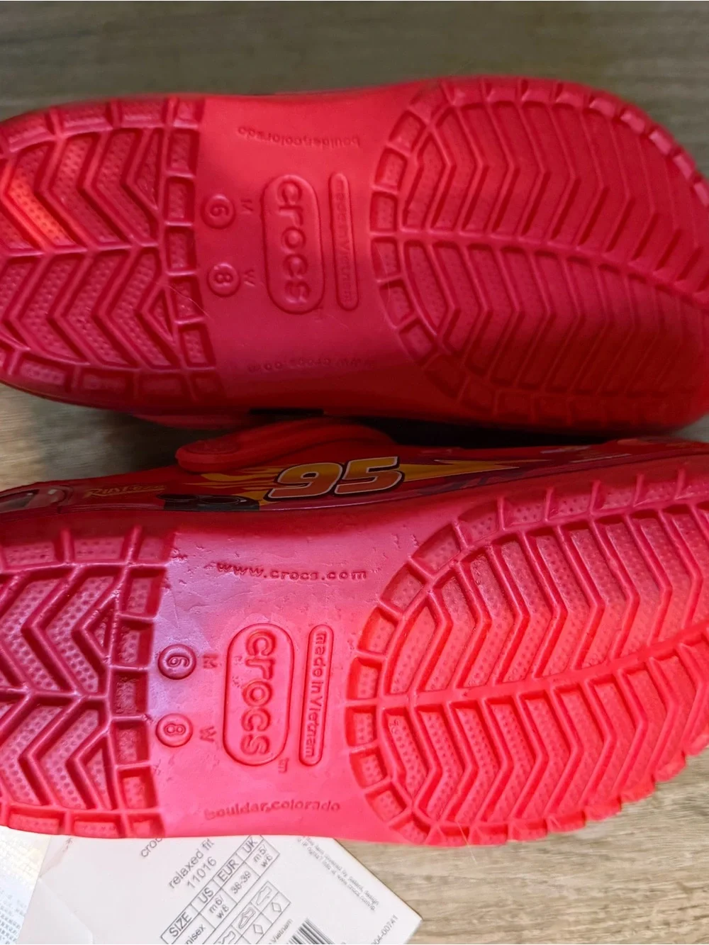 CROCS lightning mcqueen